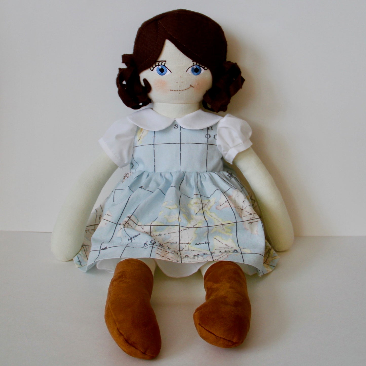 Violett Valentine Doll